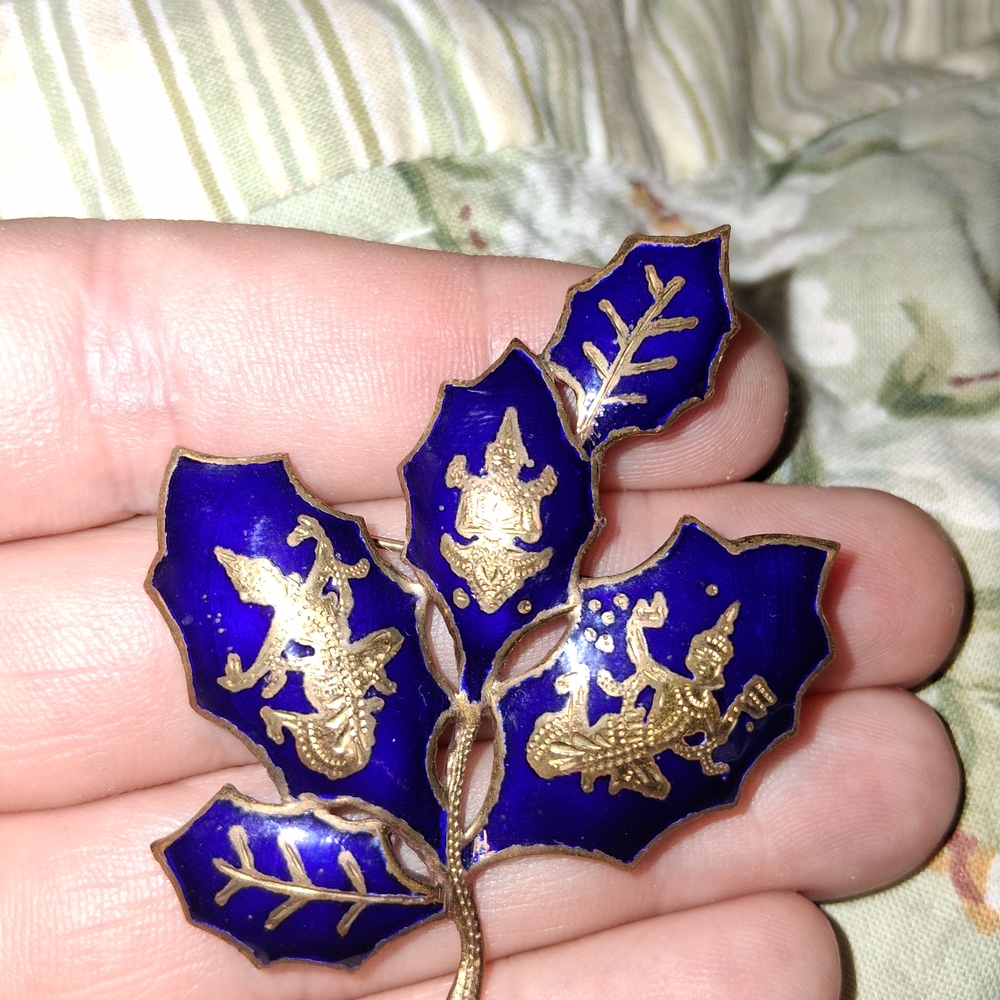 Vintage Blue Enaml and Gold SIAM Leaf Brooch
